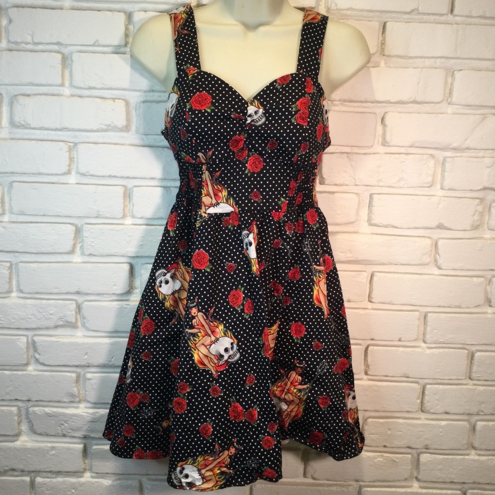 HOT TOPIC Skulls and Roses Polka Dot Dress juniors small